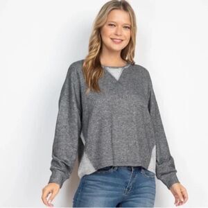 GILLI Heather Gray Long Sleeve Top